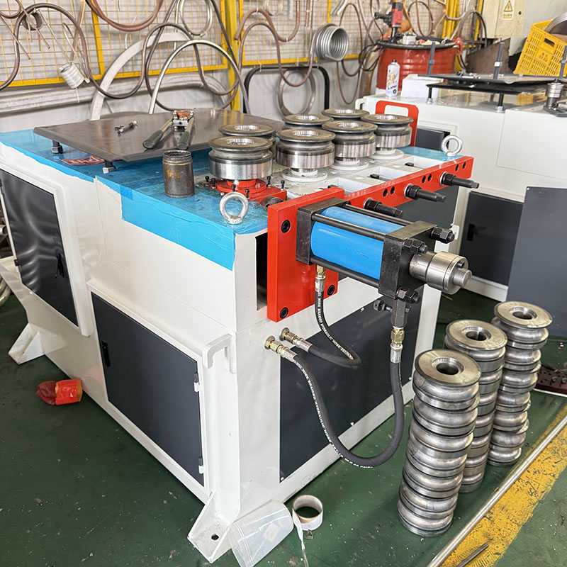 60滚圆机七滚轮液压卷圆机